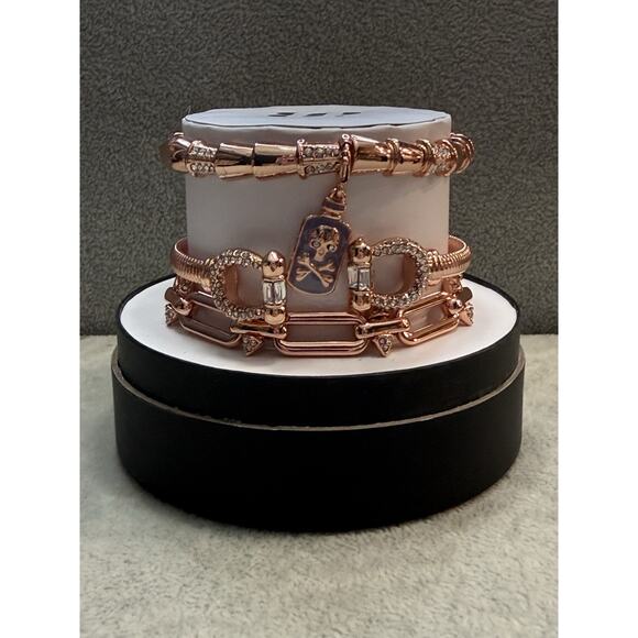 Bomb Party 2025 Halloween Stack ST64694 “A Grave Glow” Potion Charm Rose Gold￼ - Picture 1 of 3